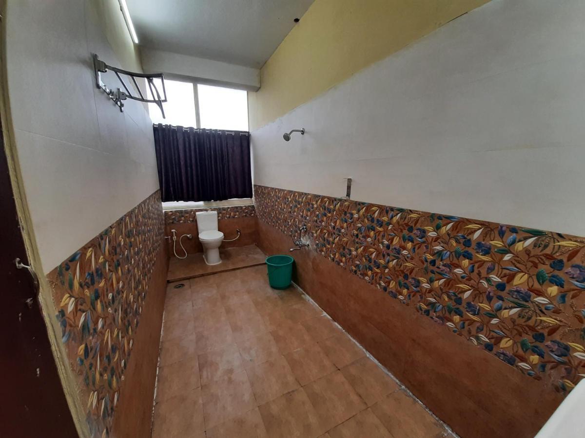 Daisey Dee Homestay Madikeri Extérieur photo